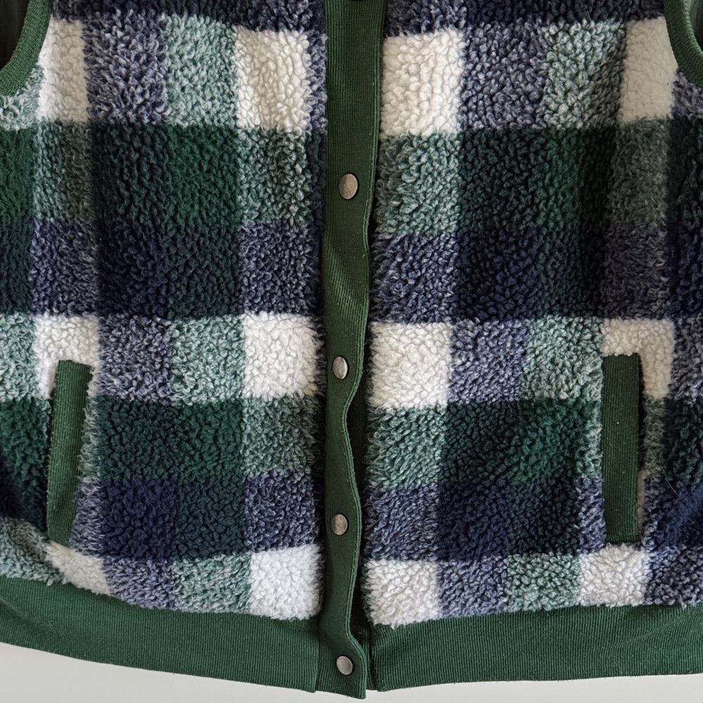 Umgee Plaid Sherpa Vest with Snap Buttons Size Large - Picture 3 of 7